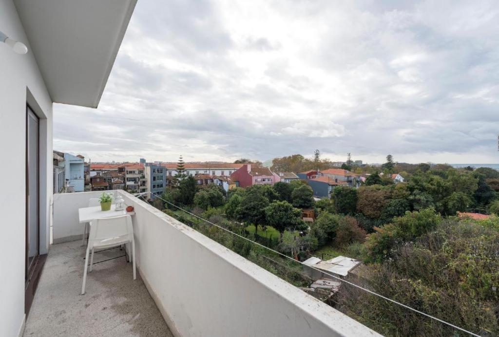 Апартаменты Guestready - Memories House - Art Quartier Порту Экстерьер фото
